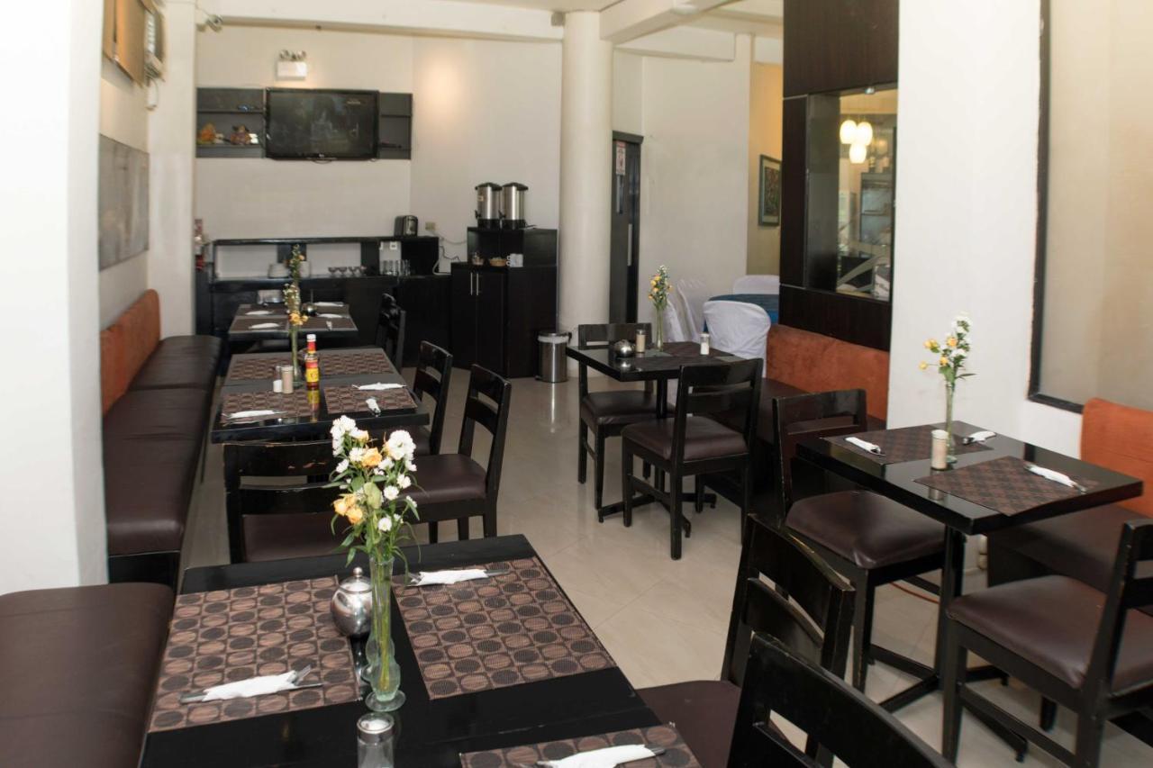 Hotel Castell Guayaquil Exterior photo