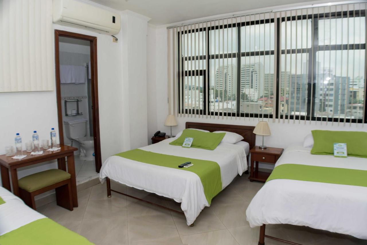 Hotel Castell Guayaquil Exterior photo